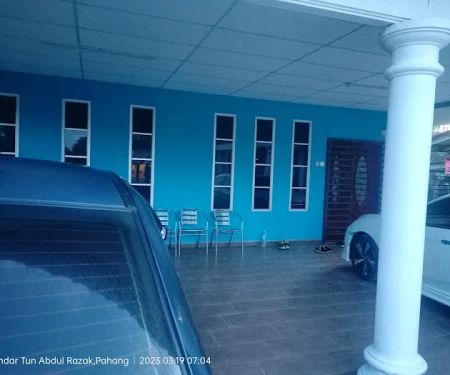 HOMESTAY 525 Keratong 1