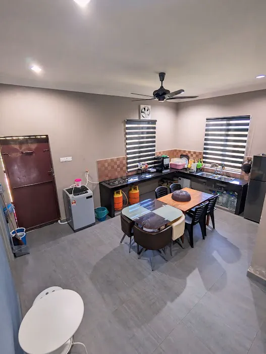 Aish Homestay Picture 3