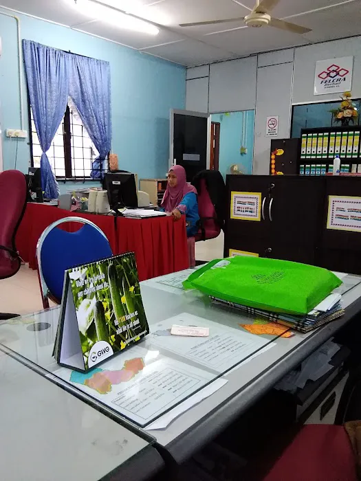 Pejabat Felcra Sg Pengawal Picture 2