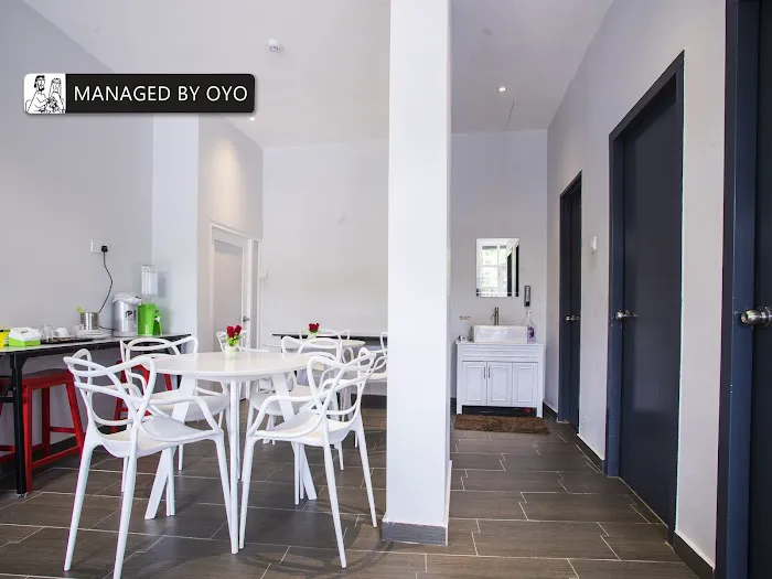 Hotel O Gs Hotels Near Strand Mall Picture 6