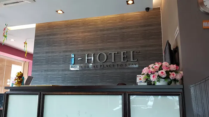 OYO 272 I Hotel Picture 4