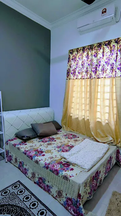 Nawiah Homestay Picture 2