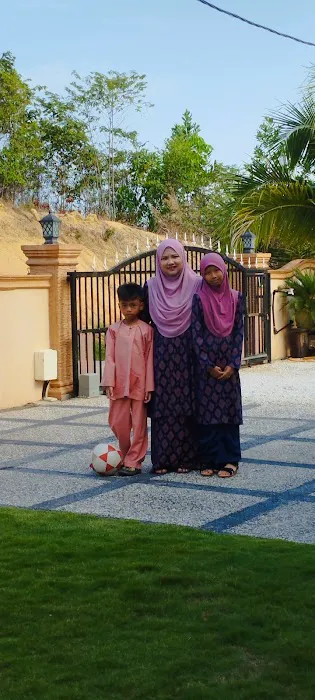 PT 3962 Taman Syukur Khairul Hezmalihan Picture 2
