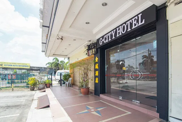 OYO 90306 G City Hotel Picture 6