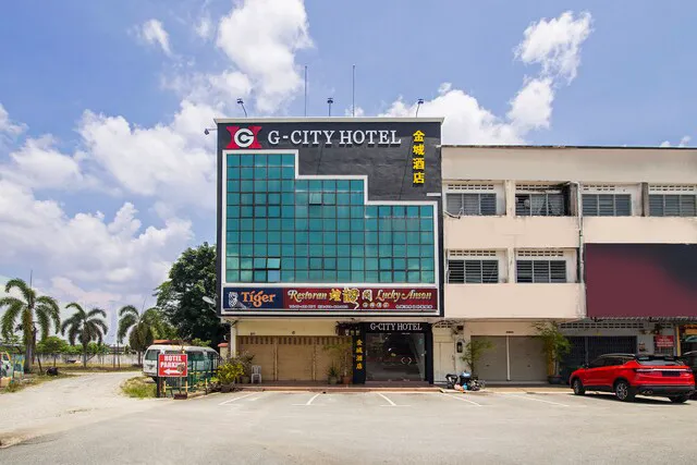 OYO 90306 G City Hotel Picture 10