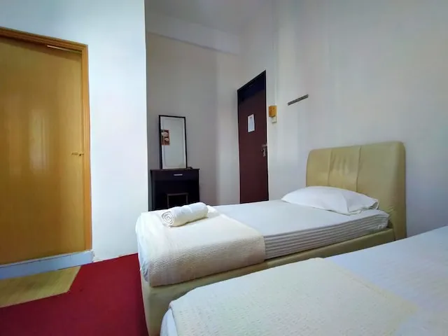 SPOT ON 89994 Rz Gold Hotel Picture 8
