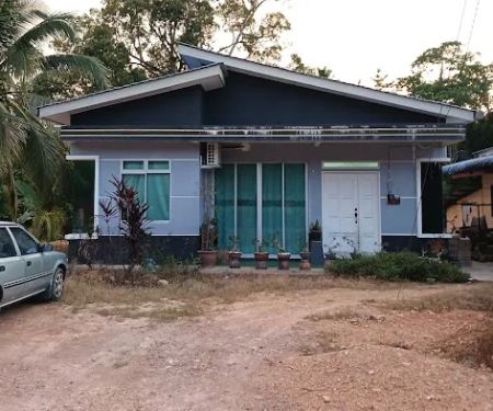 Rumah Enap Bilut Jalan Perlis
