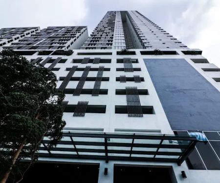 Victoria Home Sentrio Suites