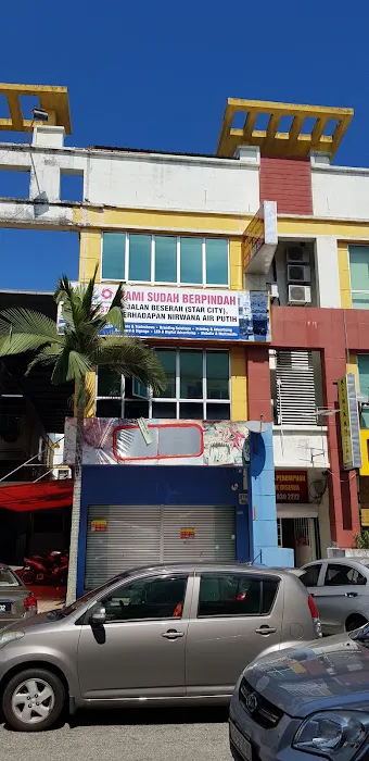 ASRAMA Puteri Villa Picture 7