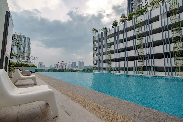 Vivo Residential Suites (Side Entrance) Picture 8