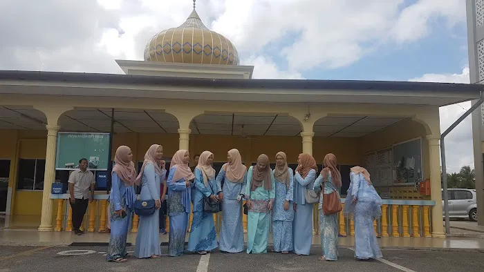 HOMESTAY Putri Malu Jengka 13 Picture 7
