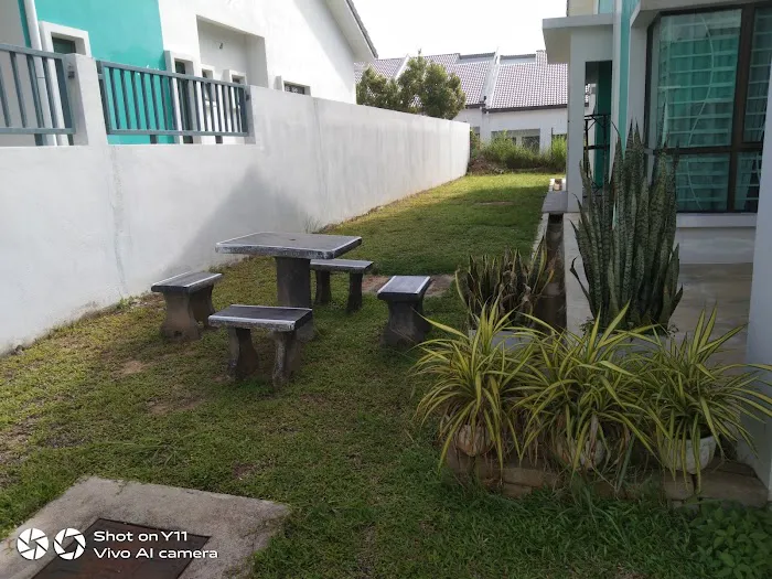 Ayyris Homestay Picture 6