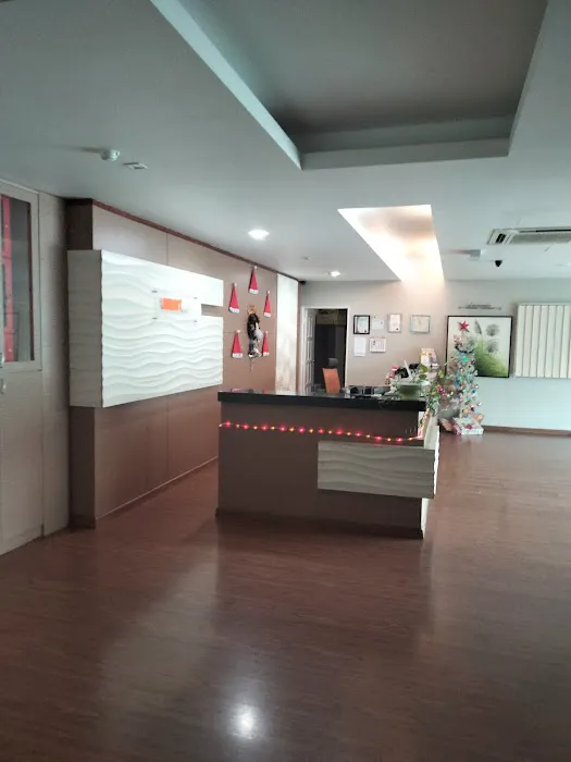 Smart Hotel Picture 2