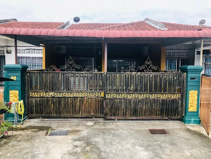 ALI KHAN HOMESTAY JEMPOL Picture 2