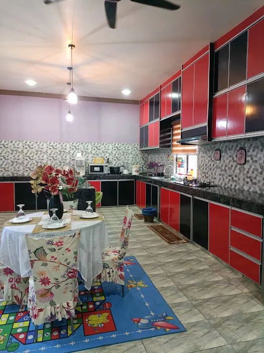 HOMESTAY KAAY JEMPOL Picture 3