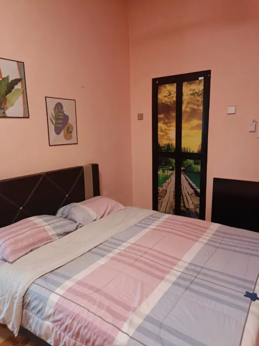 HOMESTAY KAAY JEMPOL Picture 1