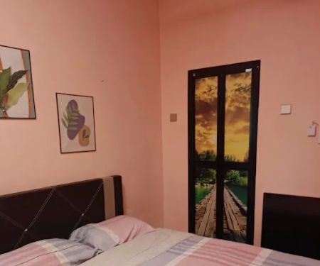 HOMESTAY KAAY JEMPOL