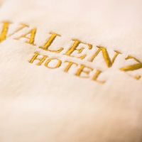 Valenza Hotel & Cafe ico