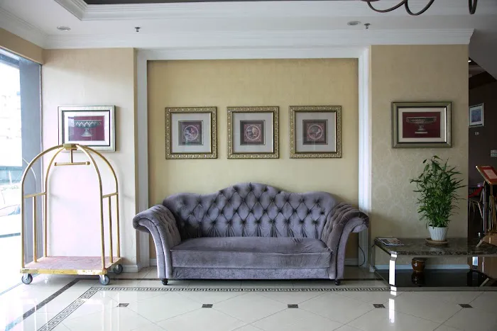 Valenza Hotel & Cafe Picture 7