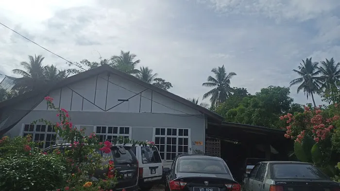 CT Man House Picture 1