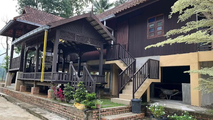 Teratak Sekayu Roomstay (Muslim Only) Picture 9