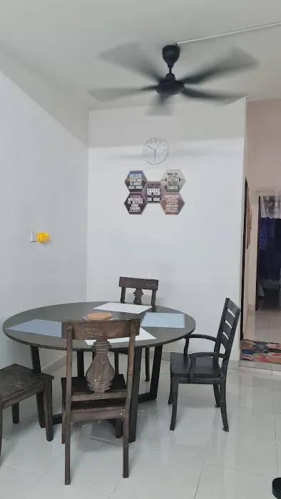 Airyl Homestay Picture 6