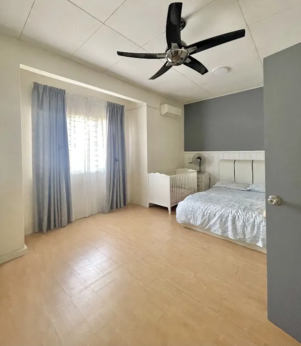 HomEight Homestay Picture 8