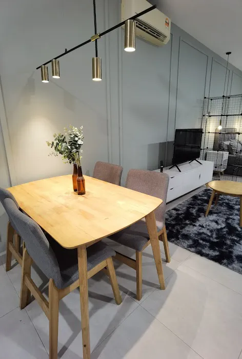 Modern Comfy HomeStay@Bdr Permaisuri with 2 parking WIFI Netflix Picture 9