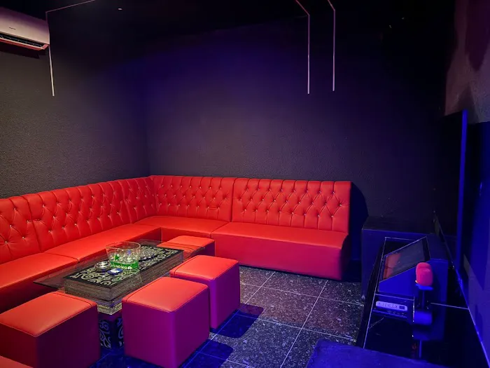 HotChapter Luxury Villa Picture 1