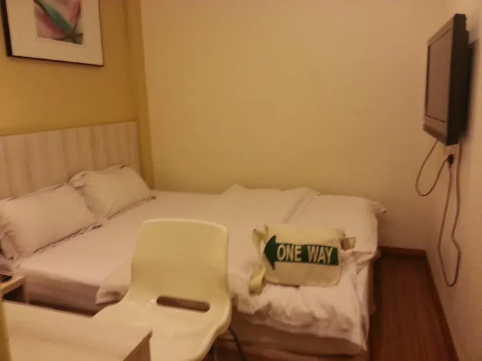 Hotel Zamburger Taman Segar Picture 9