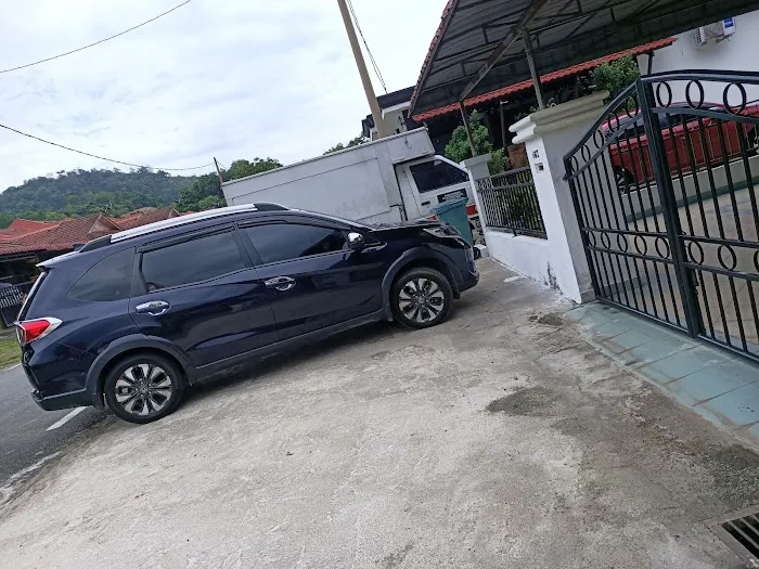NYINGGAH HOMESTAY Picture 7