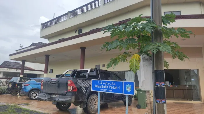 OYO 90896 Gold Hill Hotel Picture 9