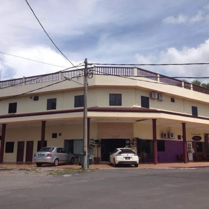 OYO 90896 Gold Hill Hotel Picture 4