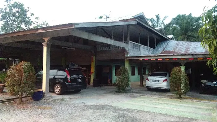 Surimas Homestay Picture 5