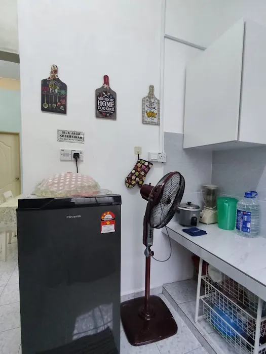 AZRIN PASIR PANJANG/SEKINCHAN HOMESTAY Picture 2