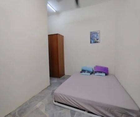 5 stars kepong homestay