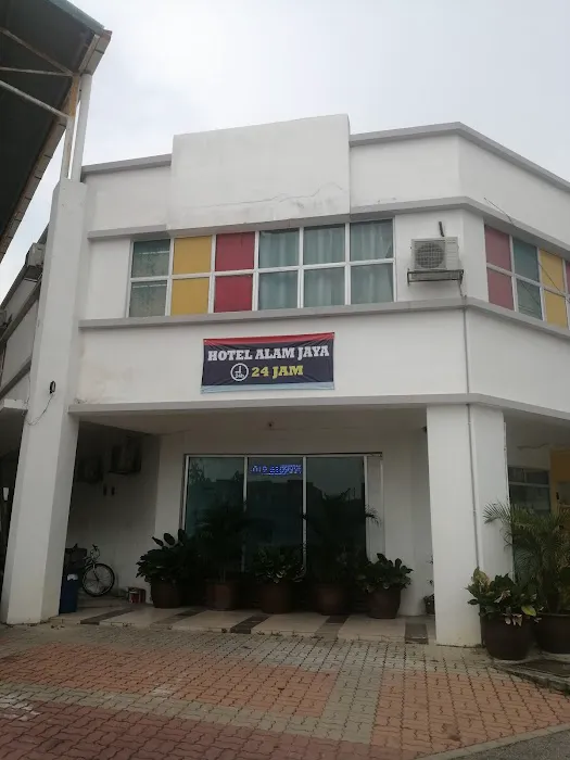 OYO 90202 Hotel Alam Jaya Picture 3