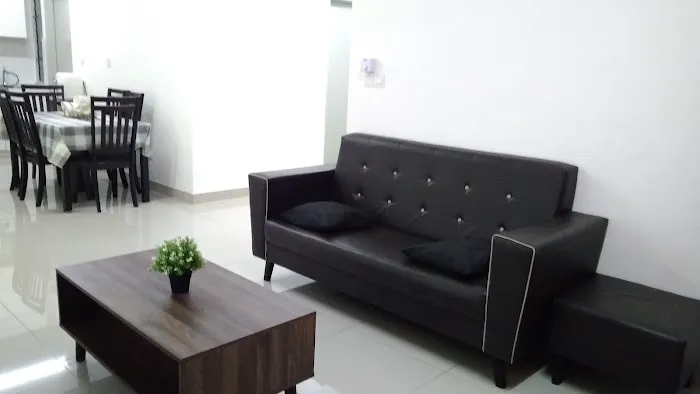 De & Dini Homestay Sentrovue Service Apartment Puncak Alam Picture 6