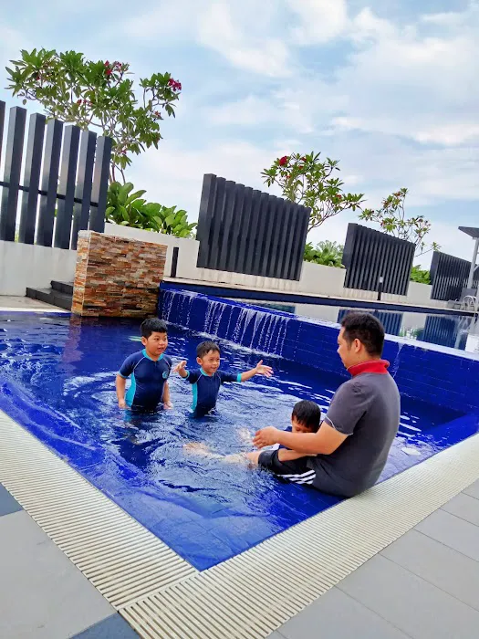 Yusryn Homestay Sentrovue Puncak Alam Picture 8