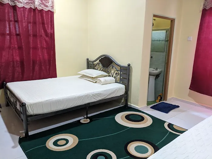Rose House Dabong Picture 4