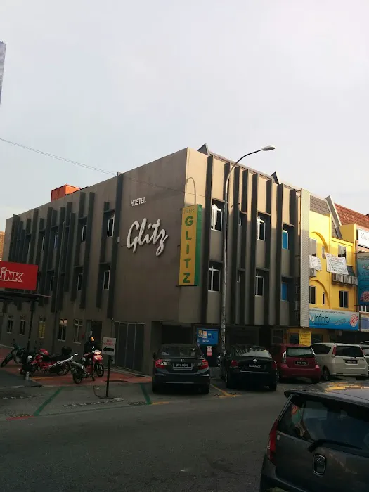 Glitz Hostel Picture 2