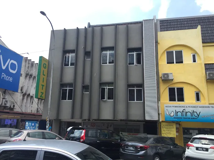 Glitz Hostel Picture 3