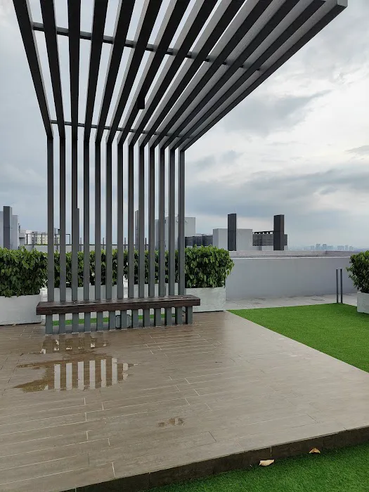 Gold Suites By Xuites at Farm In The City Picture 3