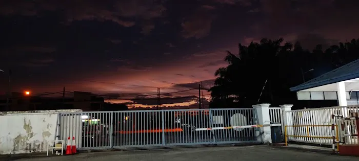 Delloyd Hostel Picture 2