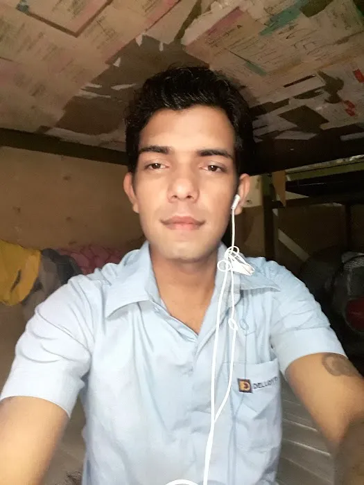 Delloyd Hostel Picture 10