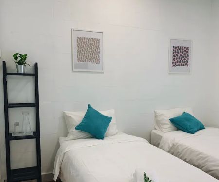 IMPRESS Hotel