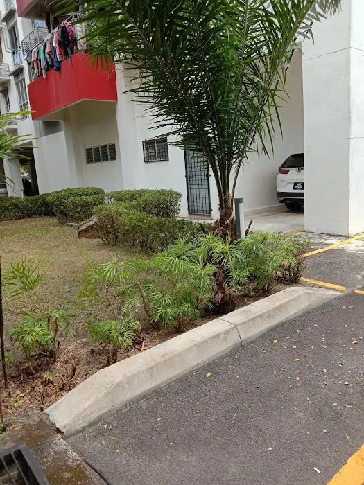 Koi Tropika Condominium Picture 4
