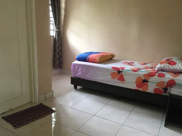 Puteri 6 Homestay Picture 1