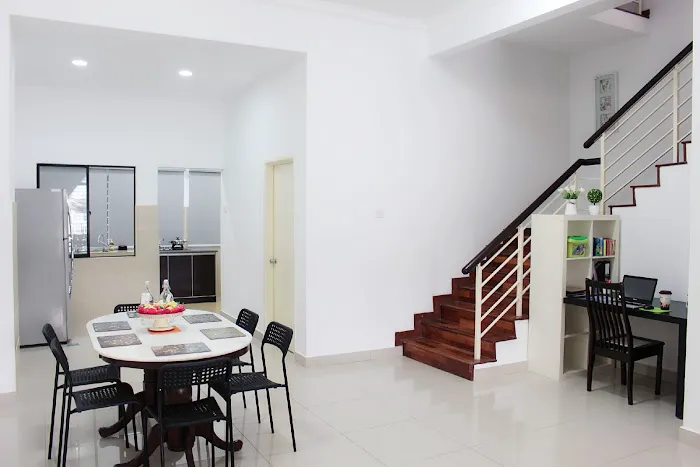 Sparkling clean Puchong Homestay Picture 6