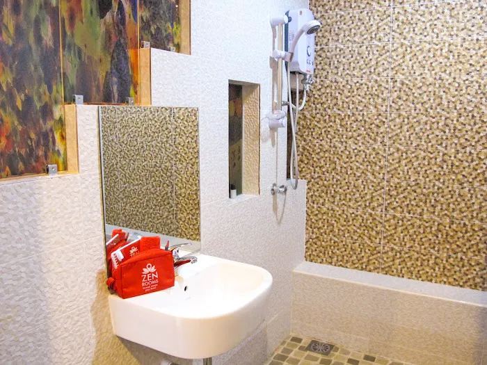 ZEN Rooms SH Hotel Pudu Picture 7